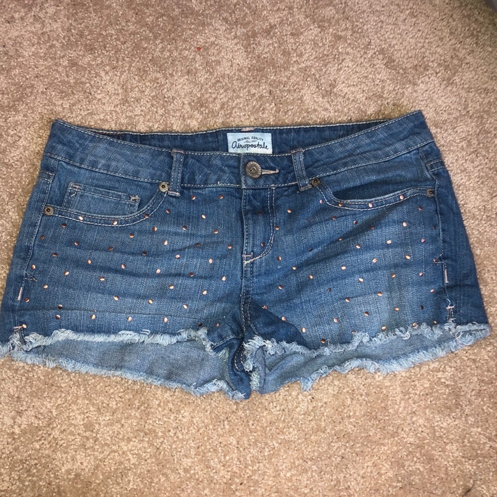 Aeropostale circle studded denim shorts